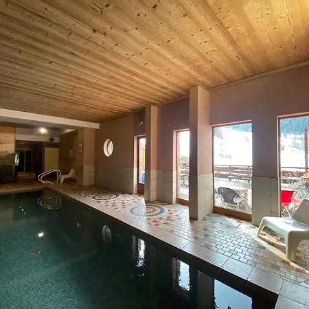 In & Out Spacious Apartment, Sauna-gym-piscine * Oz